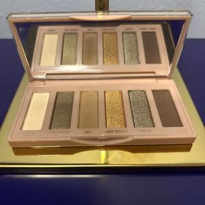 Urban Decay Naked Foxy